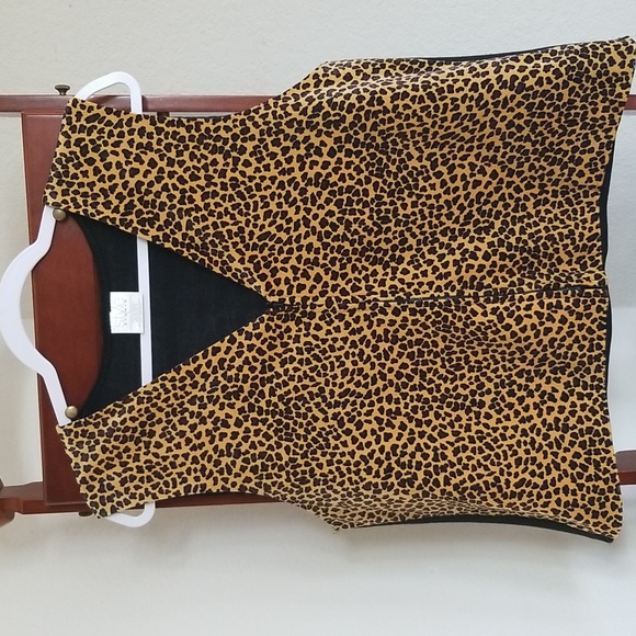 V Neck Leopard printed Vest - Picture 1 of 4